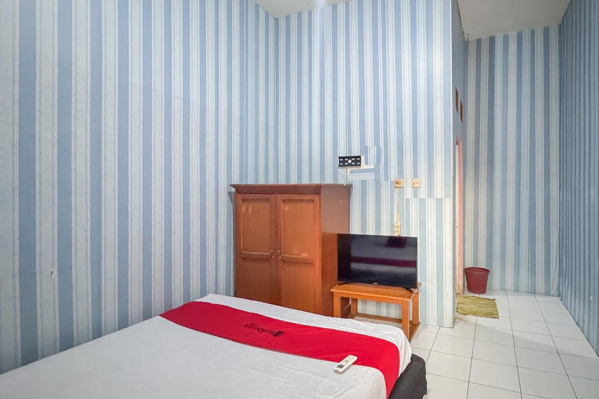 Reddoorz At Kuning Gh Jatinangor Hotel Sayang Exterior photo