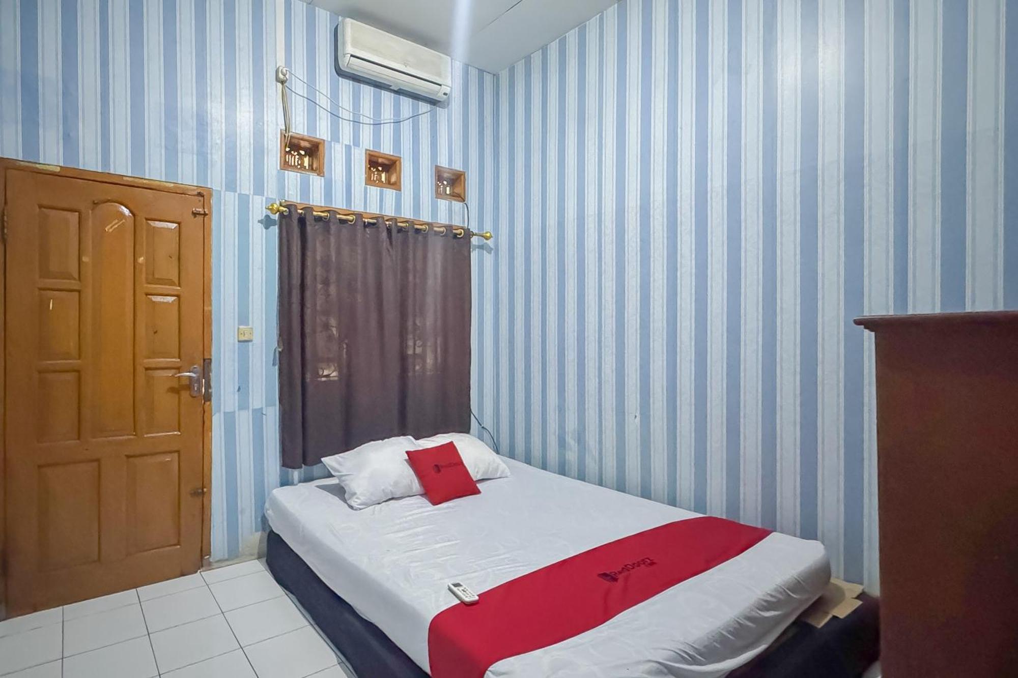 Reddoorz At Kuning Gh Jatinangor Hotel Sayang Exterior photo